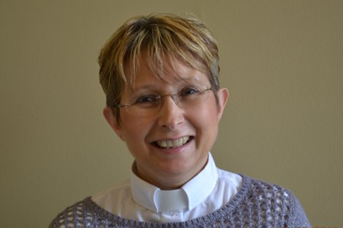 Pastor Ellen Schoepf